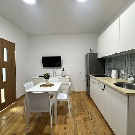 Quarto em Acomodações Particulares Pokoje Na Kartuskiej Gdańsk