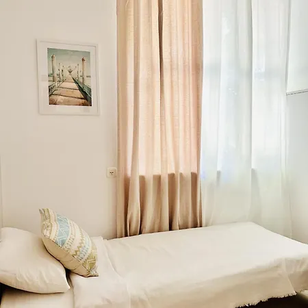 Pokoje Na Kartuskiej Quarto em Acomodações Particulares *